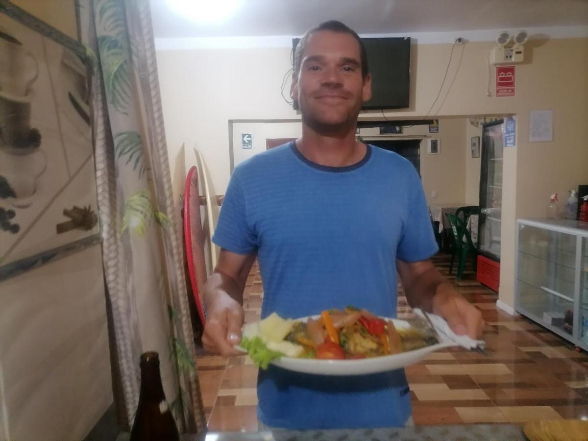 פוארטו צ'יקמה Hospedaje Restaurante El Hombre מראה חיצוני תמונה