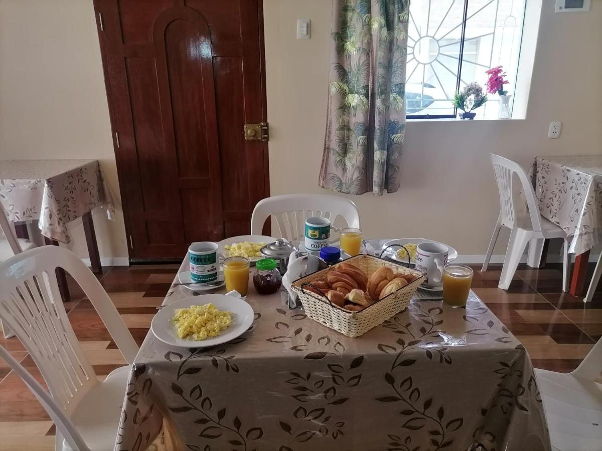 פוארטו צ'יקמה Hospedaje Restaurante El Hombre מראה חיצוני תמונה