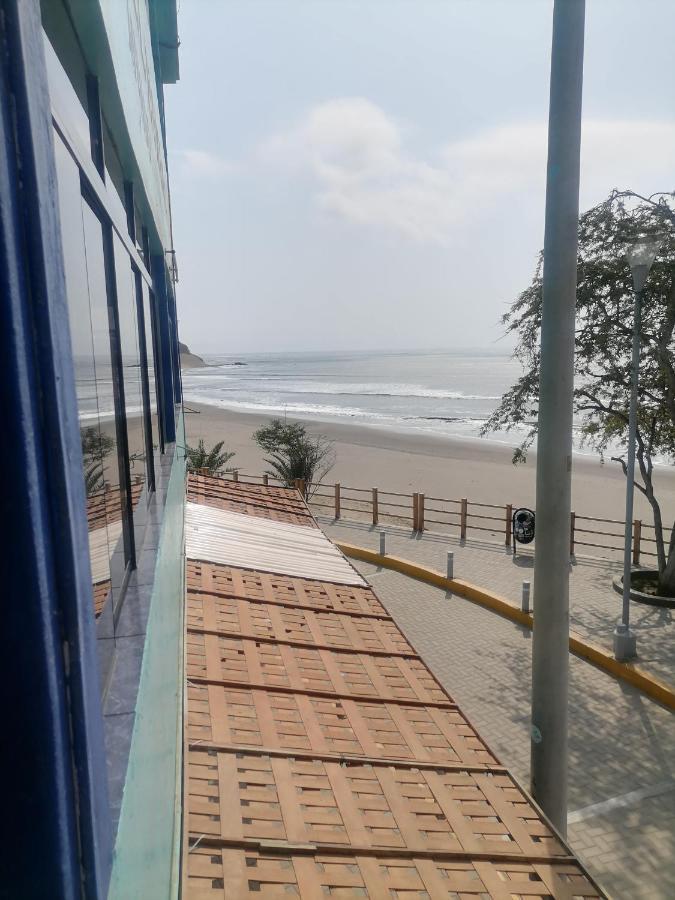 פוארטו צ'יקמה Hospedaje Restaurante El Hombre מראה חיצוני תמונה