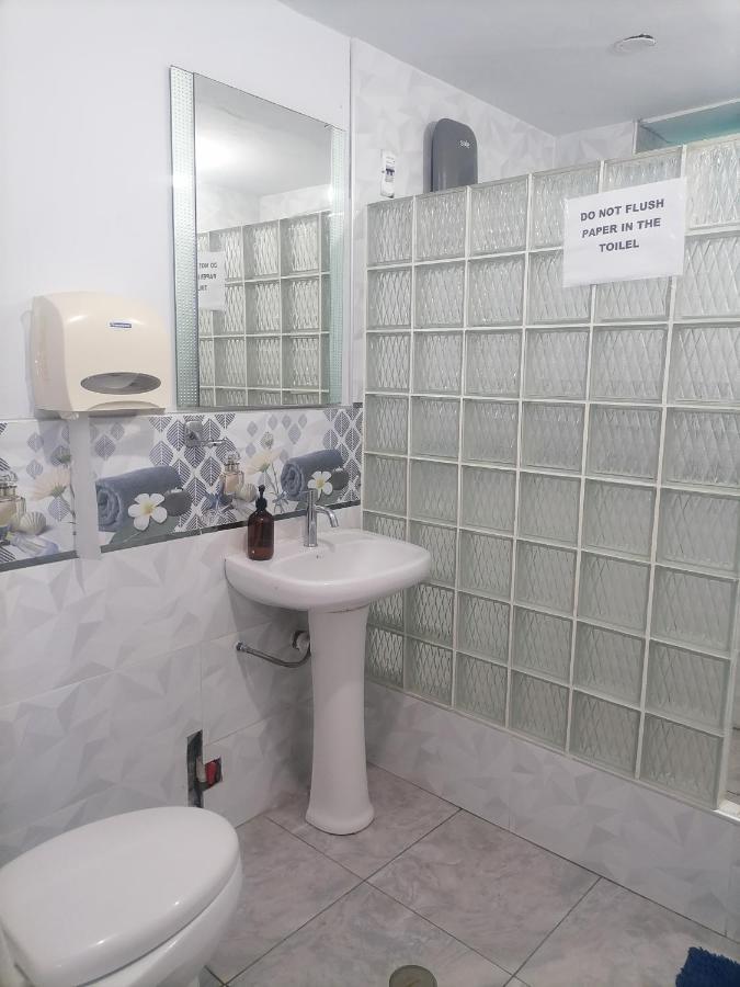 פוארטו צ'יקמה Hospedaje Restaurante El Hombre מראה חיצוני תמונה